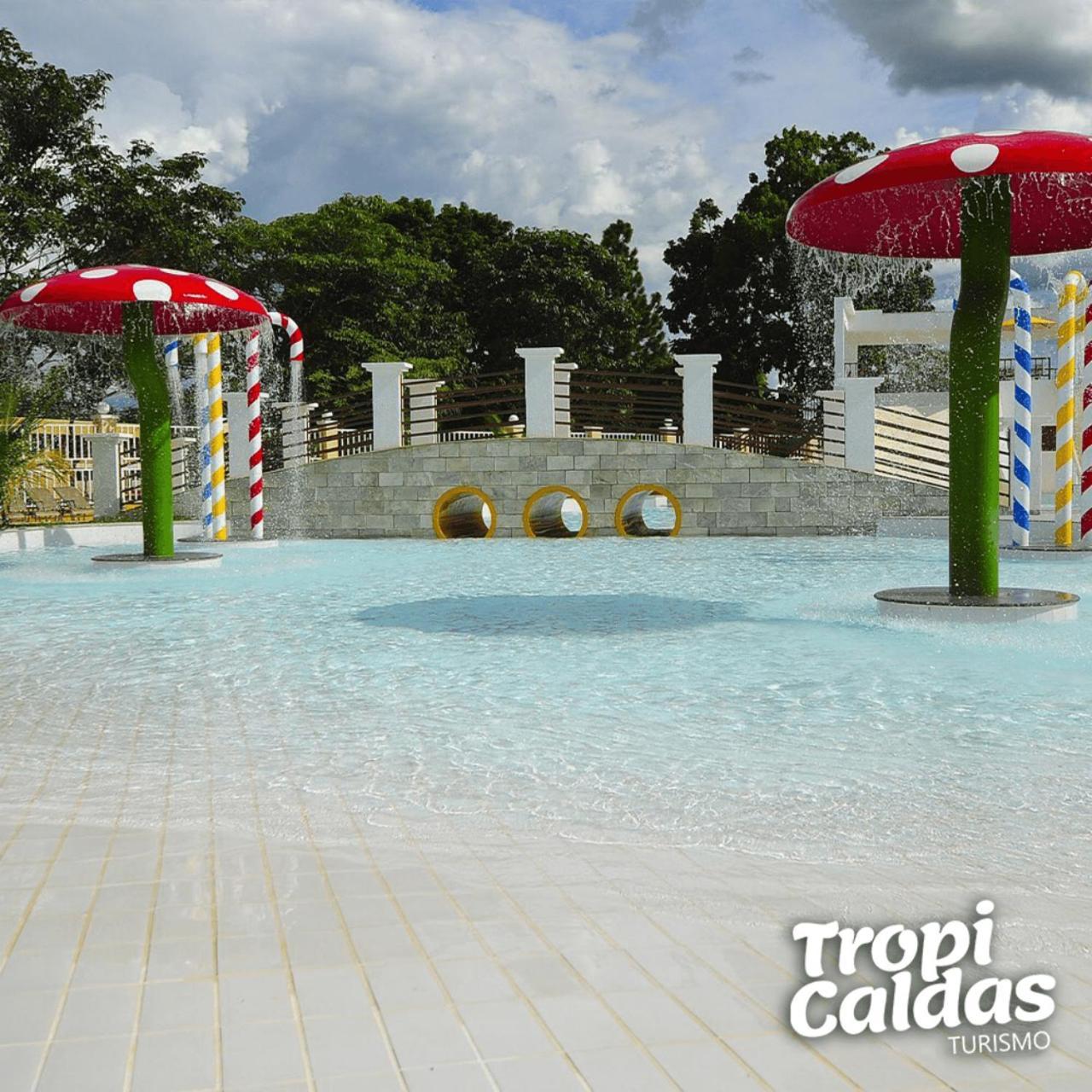 Lacqua Diroma - Hotel E Parque Aquatico กัลดัสโนวัส ภายนอก รูปภาพ